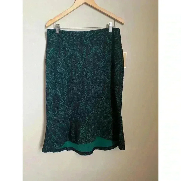 Michael Kors Dark Emerald Basics Skirt Size Large - Picture 1 of 11